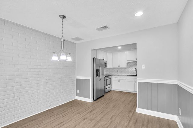 3876 Laura Leigh Drive, Friendswood, TX 77546