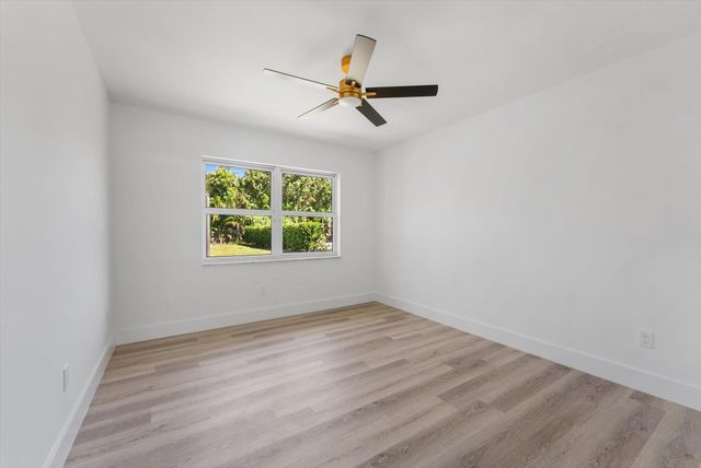 1699 Braeburn Place, Wellington, FL 33414
