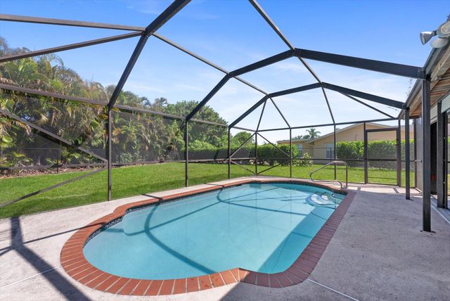 1699 Braeburn Place, Wellington, FL 33414