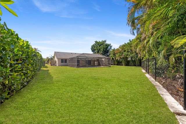 1699 Braeburn Place, Wellington, FL 33414