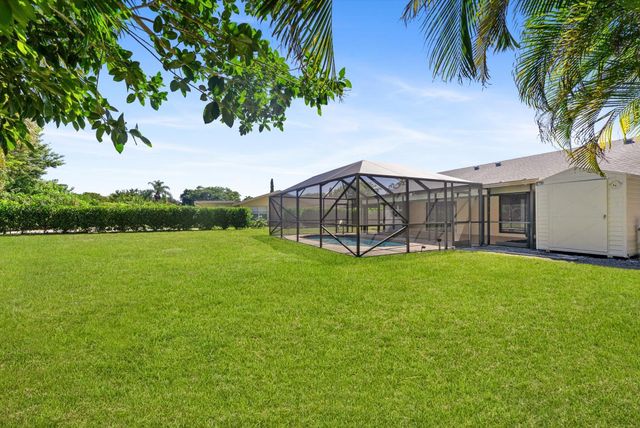 1699 Braeburn Place, Wellington, FL 33414