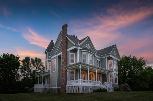 7750 Erick Street, Loretto, MN 55357