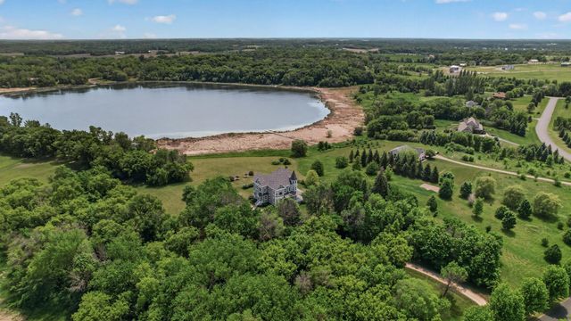 7750 Erick Street, Loretto, MN 55357