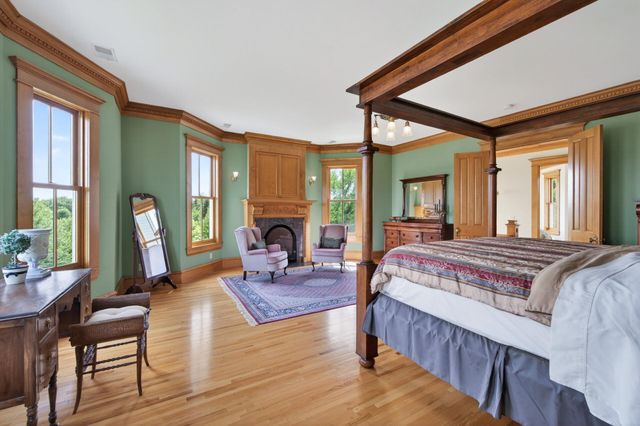 7750 Erick Street, Loretto, MN 55357
