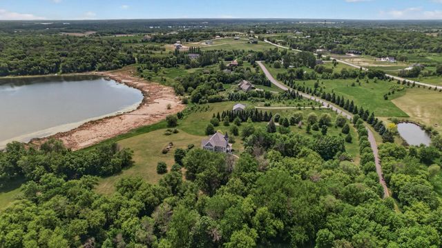 7750 Erick Street, Loretto, MN 55357