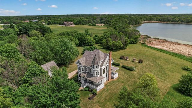 7750 Erick Street, Loretto, MN 55357