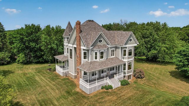 7750 Erick Street, Loretto, MN 55357