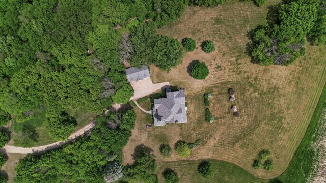 7750 Erick Street, Loretto, MN 55357