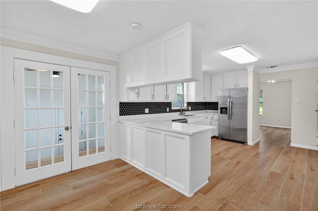 3928 Green Valley Drive, Bryan, TX 77802