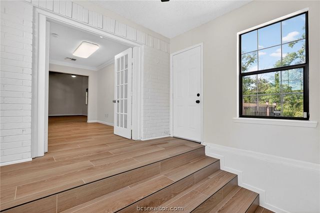 3928 Green Valley Drive, Bryan, TX 77802