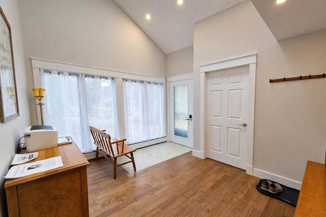 1254 Bluff Road, Newport City, VT 05855