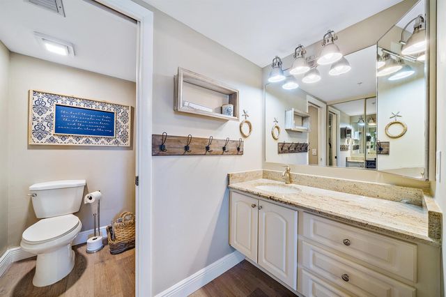 1701 Marina Isle Way 504, Jupiter, FL 33477