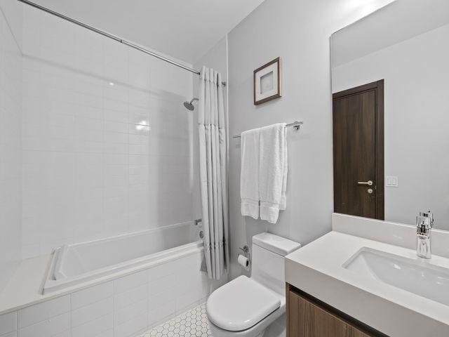 401 N Birch Th6, Fort Lauderdale, FL 33304