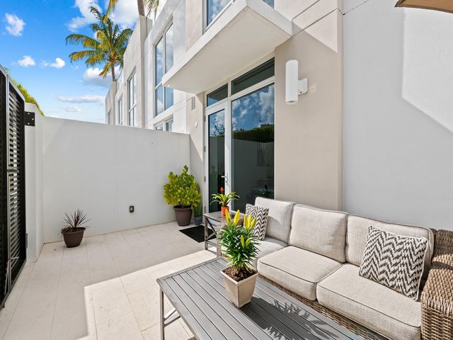 401 N Birch Th6, Fort Lauderdale, FL 33304