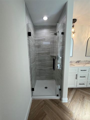 114 Capetown Circle, Montgomery, TX 77356