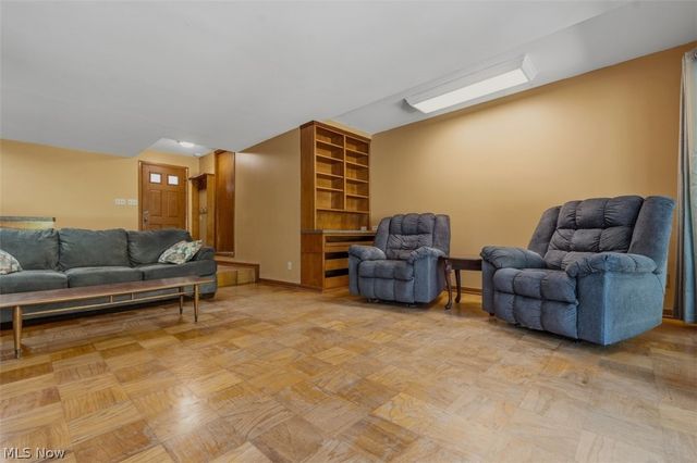 146 Riverview Drive, Marietta, OH 45750
