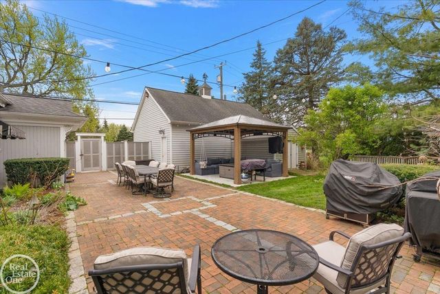 990 S Baldwin Road, Orion Twp, MI 48348