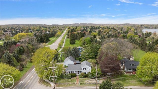 990 S Baldwin Road, Orion Twp, MI 48348
