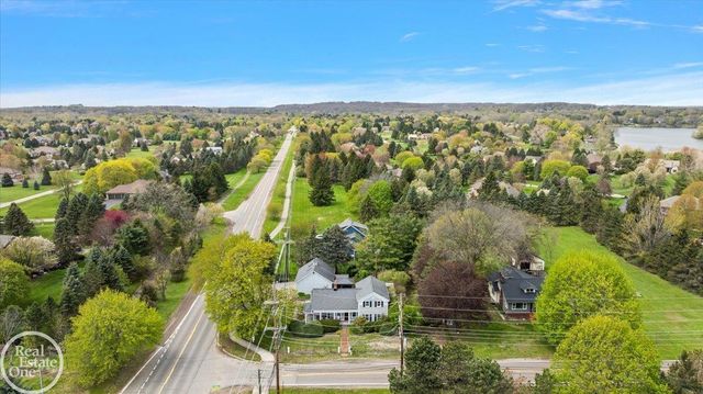 990 S Baldwin Road, Orion Twp, MI 48348