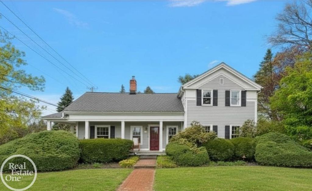 990 S Baldwin Road, Orion Twp, MI 48348