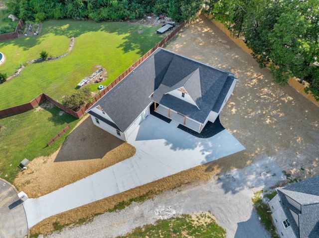 119 Settlers Trce, Tullahoma, TN 37388