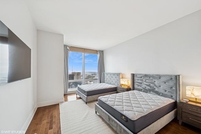 401 N Wabash Avenue 49I, Chicago, IL 60611