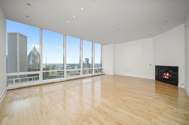 401 N Wabash Avenue 49I, Chicago, IL 60611