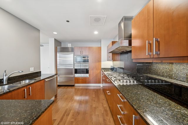 401 N Wabash Avenue 49I, Chicago, IL 60611
