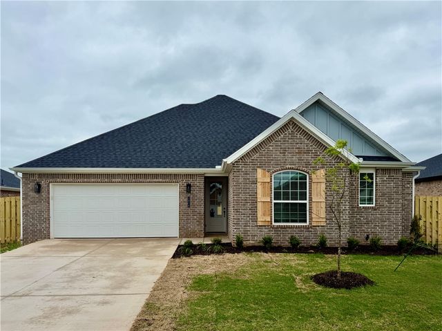 1816 Farmer Street, Pea Ridge, AR 72751