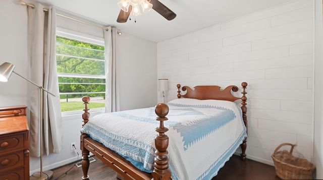 6808 Fleetwood Dr, Nashville, TN 37205