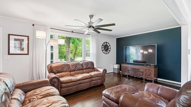 6808 Fleetwood Dr, Nashville, TN 37205