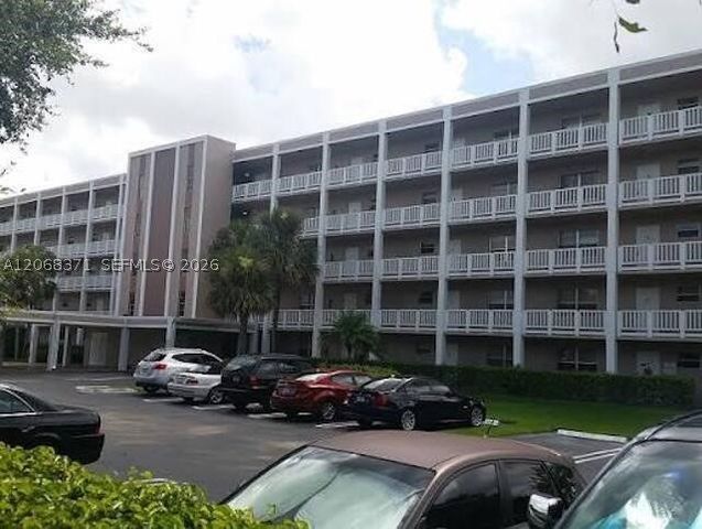 1200 NW 87th Ave 413, Coral Springs, FL 33071