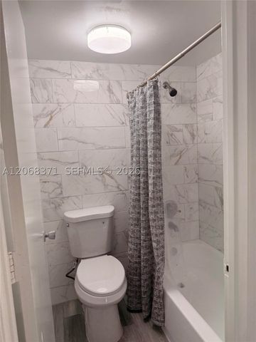 1200 NW 87th Ave 413, Coral Springs, FL 33071