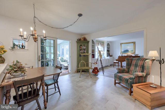 16 HORSESHOE DR, Ephrata, PA 17522