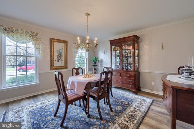 16 HORSESHOE DR, Ephrata, PA 17522