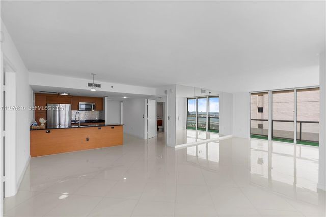 50 Biscayne Blvd 1902, Miami, FL 33132