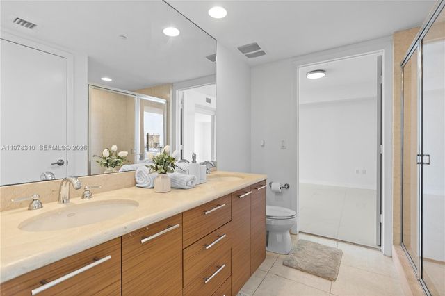 50 Biscayne Blvd 1902, Miami, FL 33132