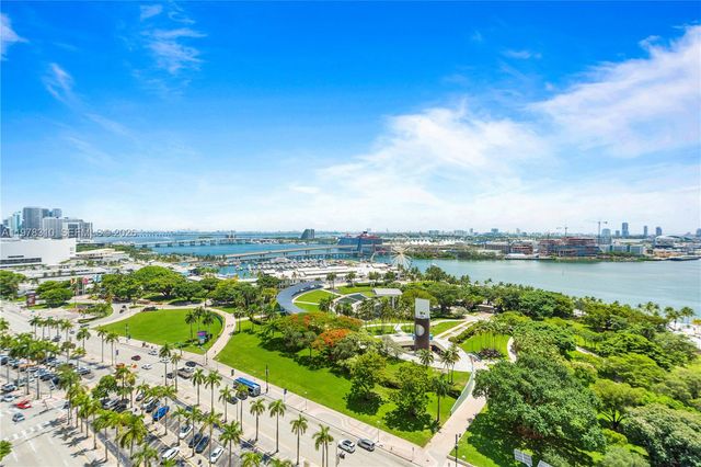 50 Biscayne Blvd 1902, Miami, FL 33132