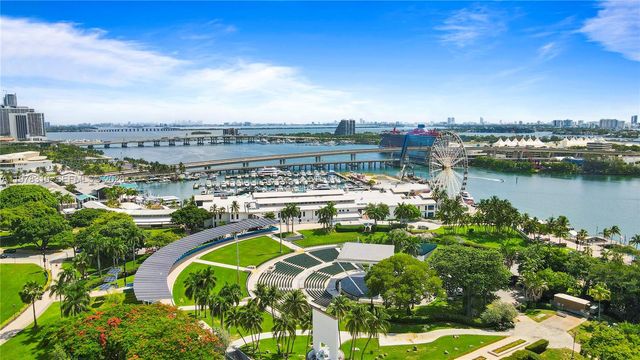 50 Biscayne Blvd 1902, Miami, FL 33132