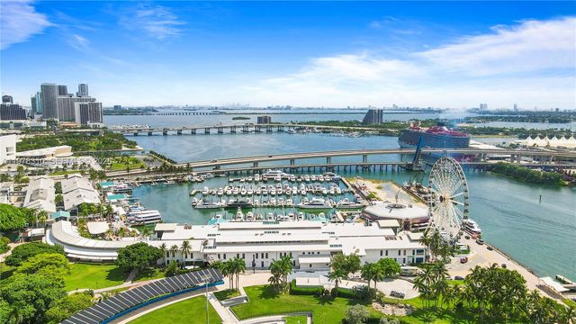 50 Biscayne Blvd 1902, Miami, FL 33132