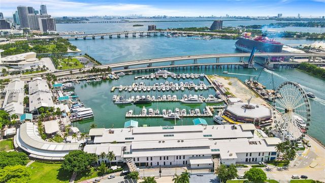 50 Biscayne Blvd 1902, Miami, FL 33132