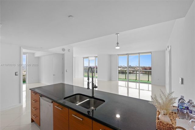 50 Biscayne Blvd 1902, Miami, FL 33132