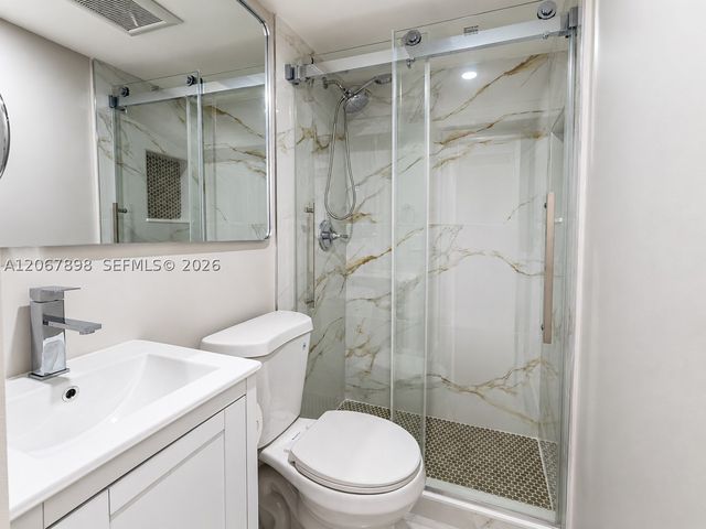 14124 Kendale Lakes Cir 14124, Miami, FL 33183