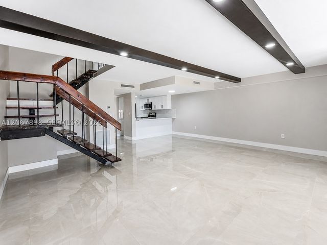 14124 Kendale Lakes Cir 14124, Miami, FL 33183