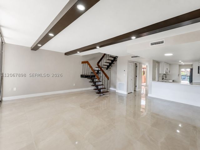14124 Kendale Lakes Cir 14124, Miami, FL 33183