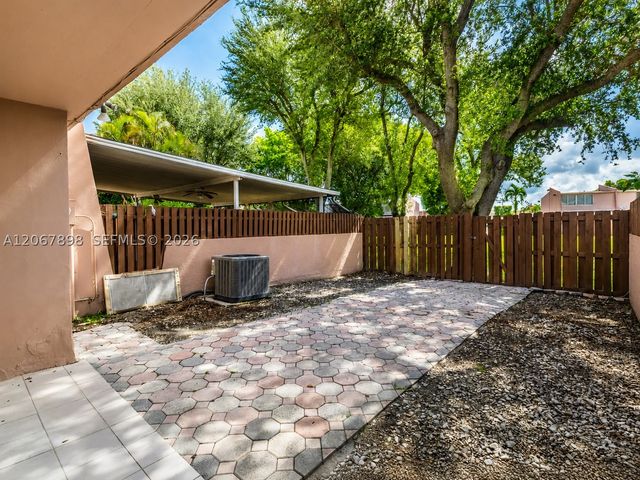 14124 Kendale Lakes Cir 14124, Miami, FL 33183