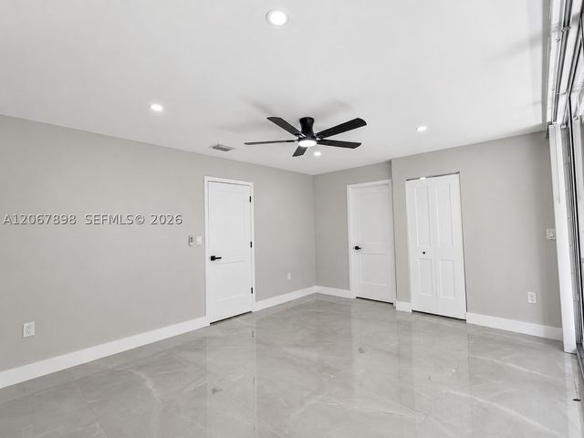 14124 Kendale Lakes Cir 14124, Miami, FL 33183