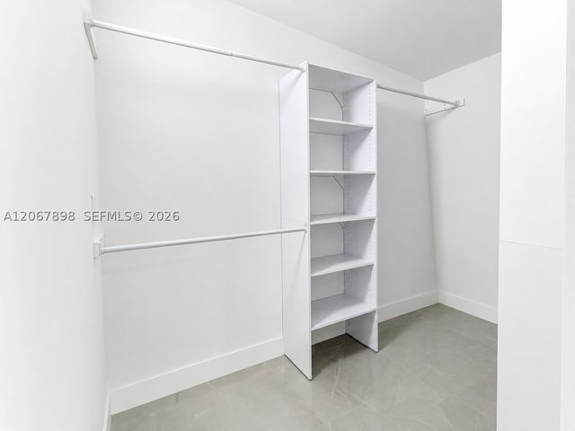 14124 Kendale Lakes Cir 14124, Miami, FL 33183