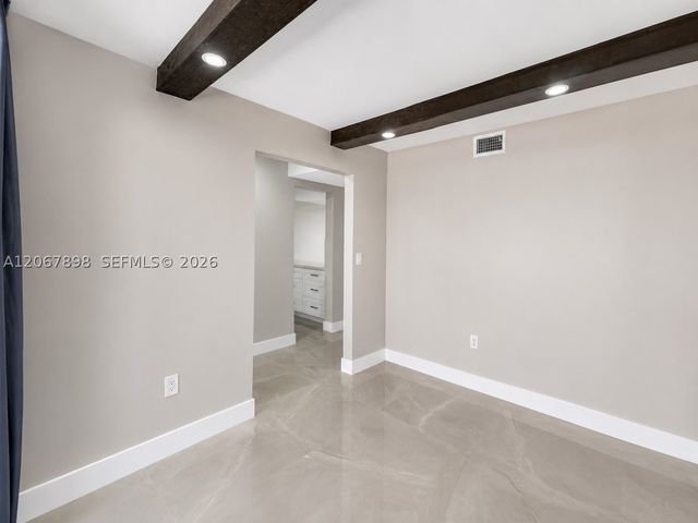14124 Kendale Lakes Cir 14124, Miami, FL 33183