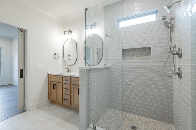 676 Courtney Lane, Chattanooga, TN 37415